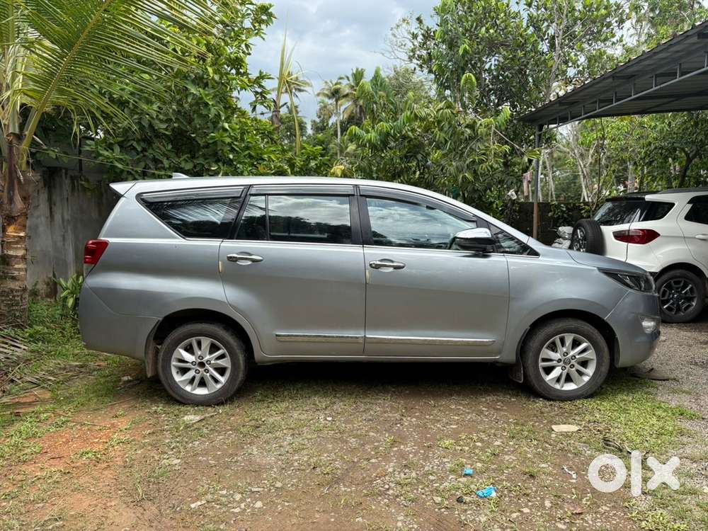 Toyota Innova Crysta 2017 Diesel Car