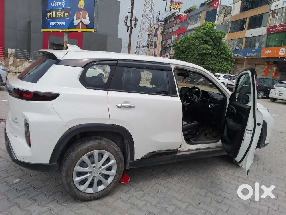 Toyota Urban Cruiser 2024 Drive Petrol