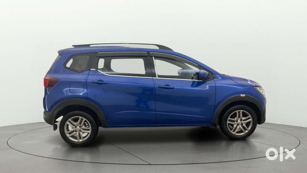 Renault Triber Rxz, 2021, Petrol