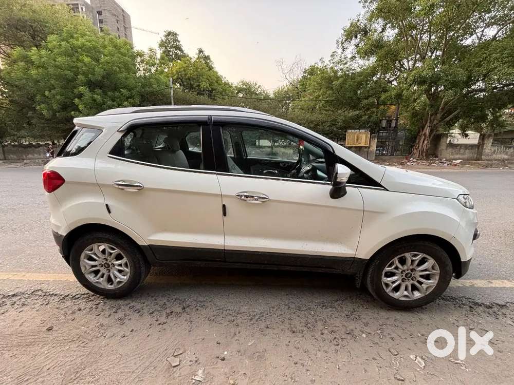 2017-2018 Ford Ecosport Titanium
