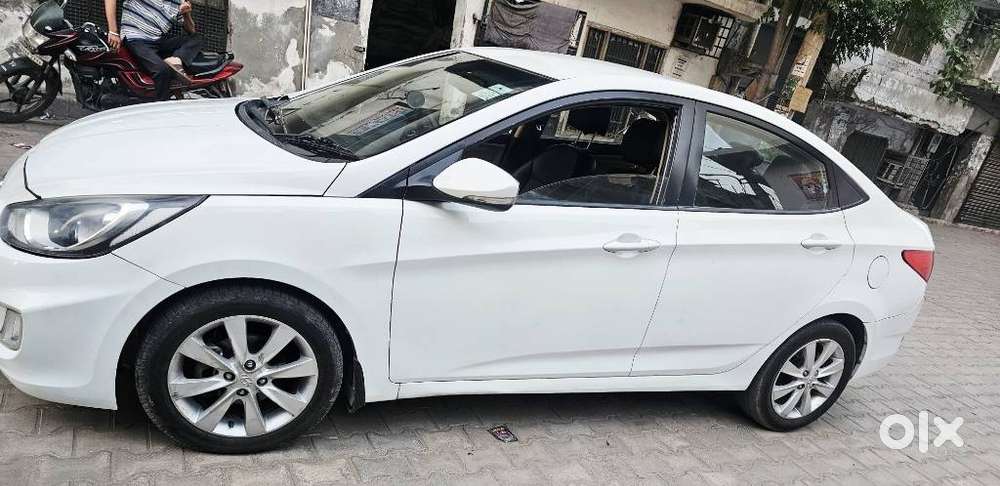 Hyundai Fluidic Verna 1.6 Crdi Sx, 2011, Diesel