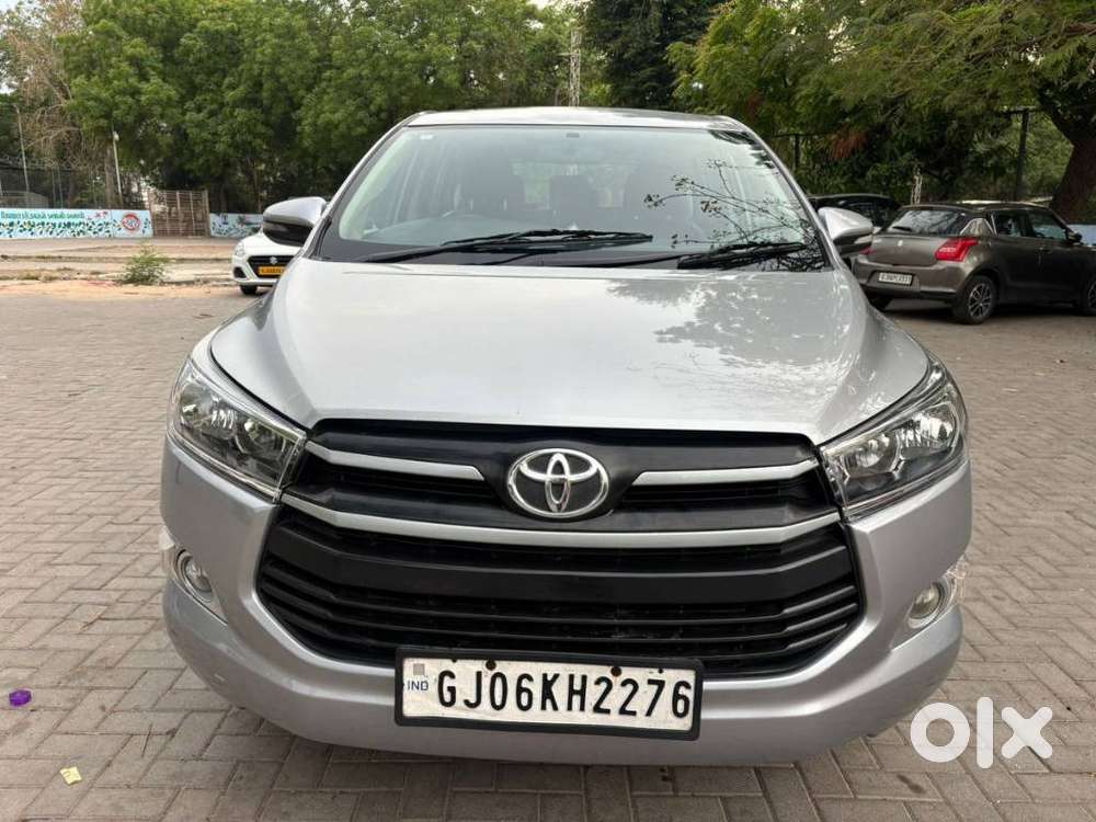 Toyota Innova Crysta 2.4 G Mt 8s, 2016, Diesel