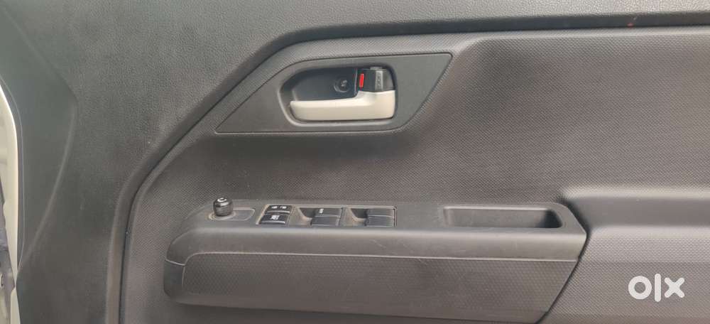Maruti Suzuki Wagon R Zxi, 2022, Petrol