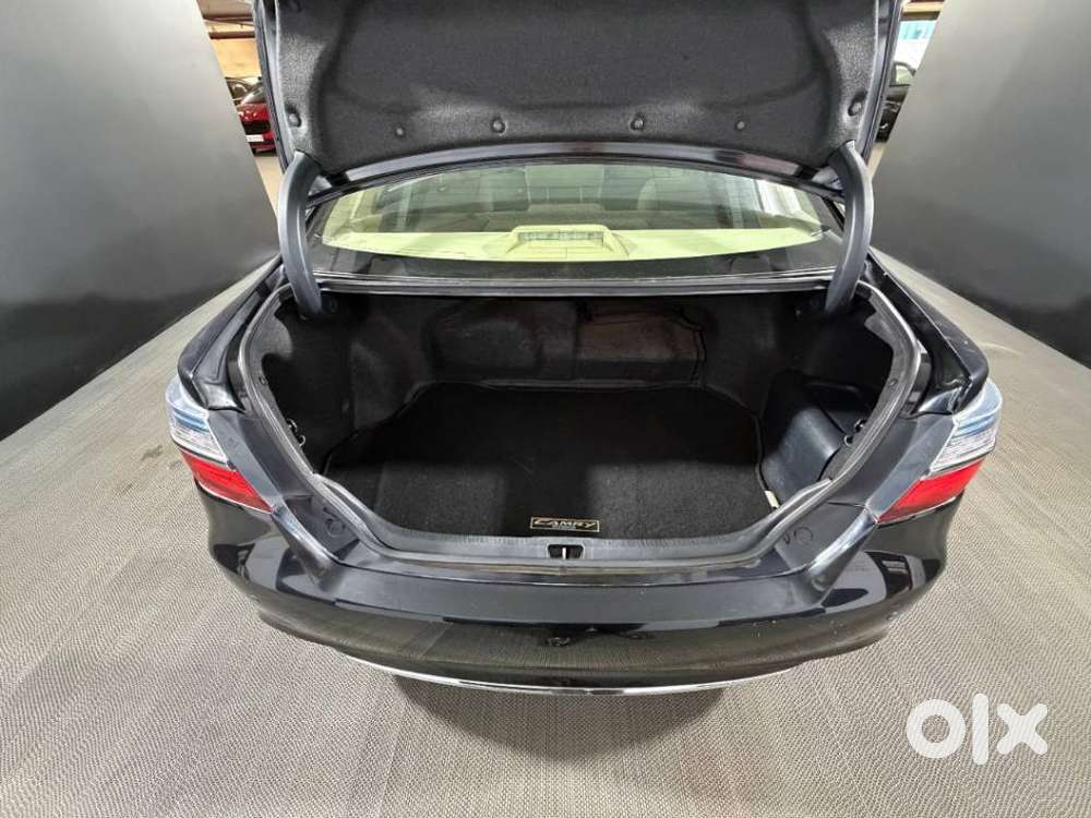 Toyota Camry Hybrid, 2016, Petrol