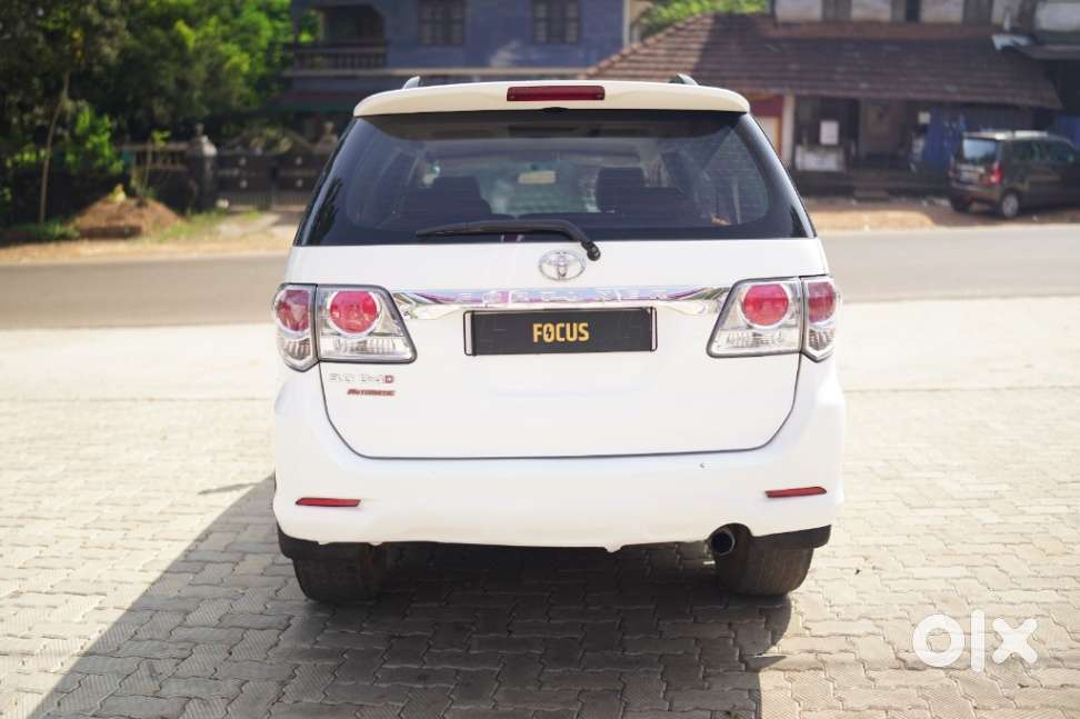 Toyota Fortuner, 2012, Diesel