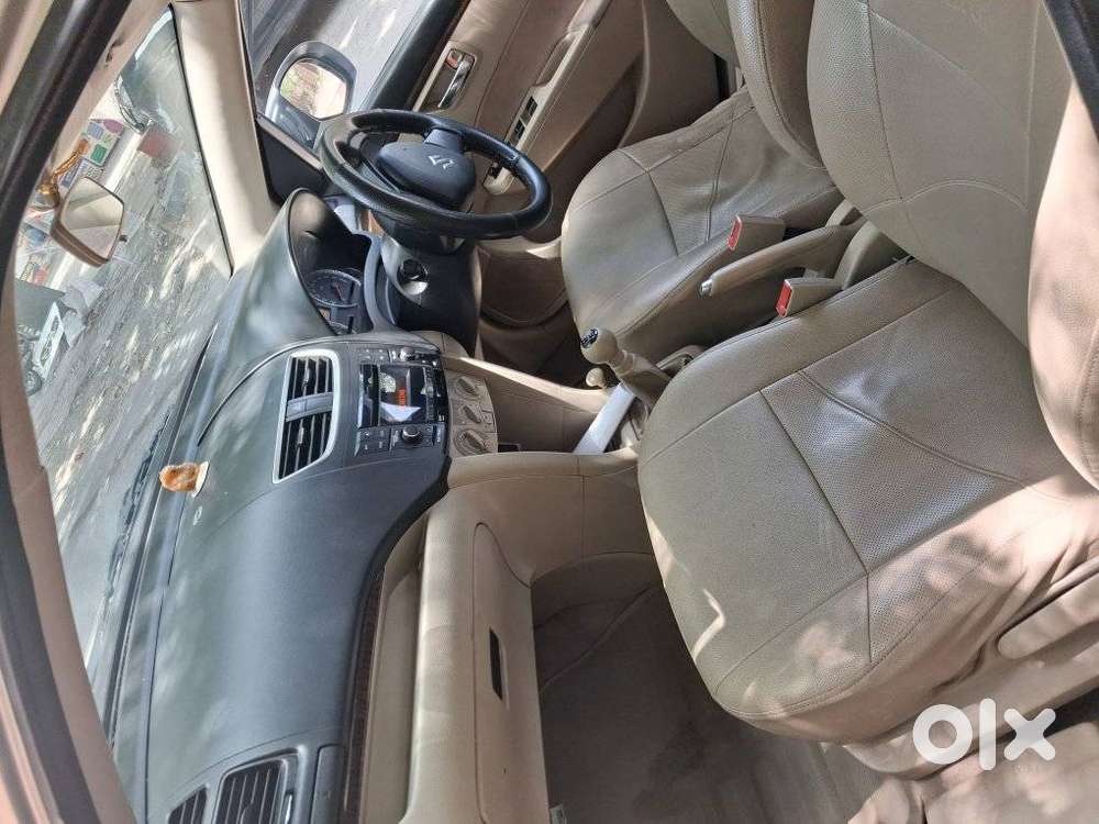 Maruti Suzuki Swift Dzire Vxi Optional, 2015, Cng & Hybrids