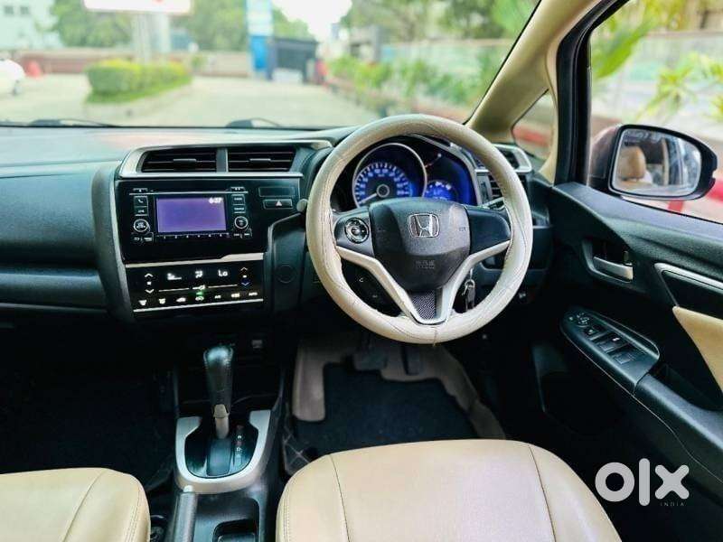 Honda Jazz V Cvt, 2018, Petrol