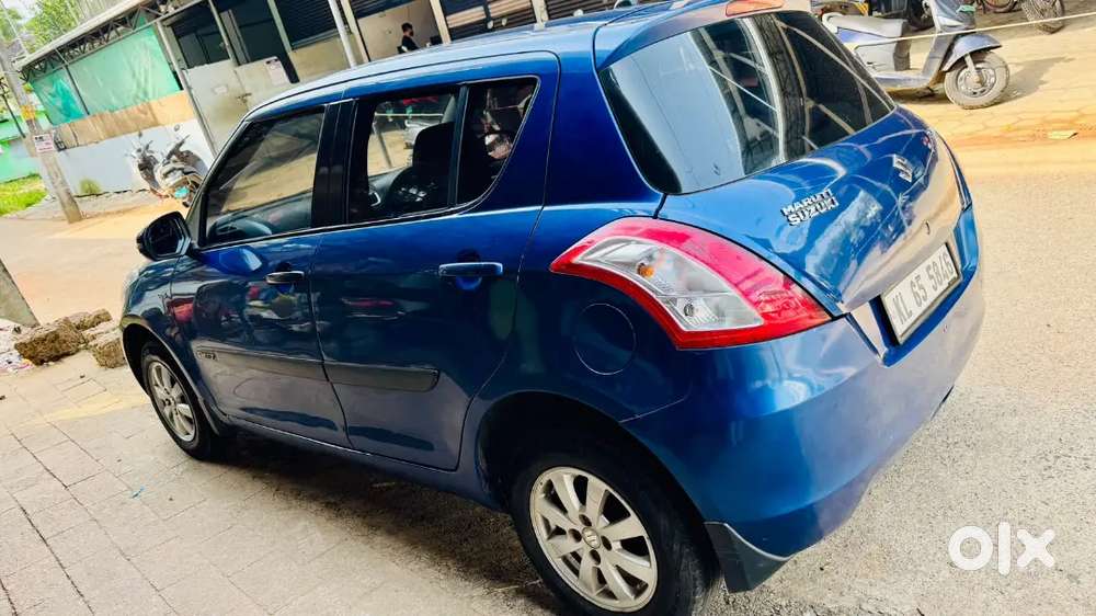 Maruti Suzuki Swift Vdi  Bs Iv  2011