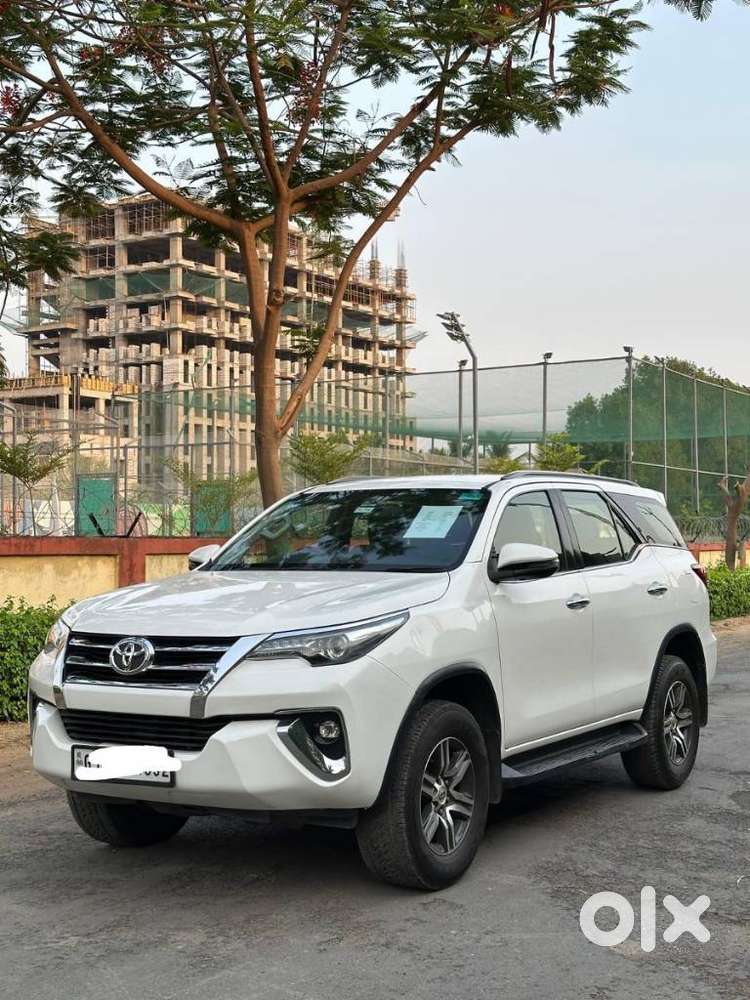 Toyota Fortuner 4x2 At 2.8 Diesel, 2020, Diesel
