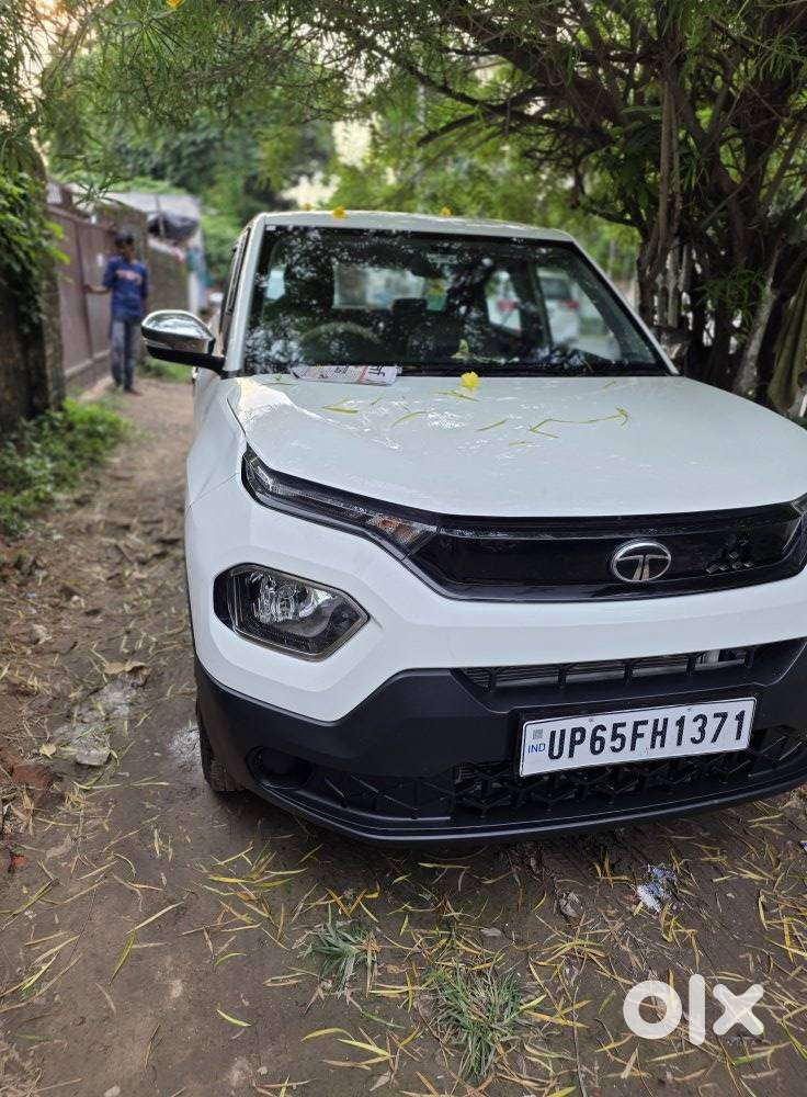 Tata Punch 1.2 Revotron Accomplished Camo Edition, 2024, Petrol