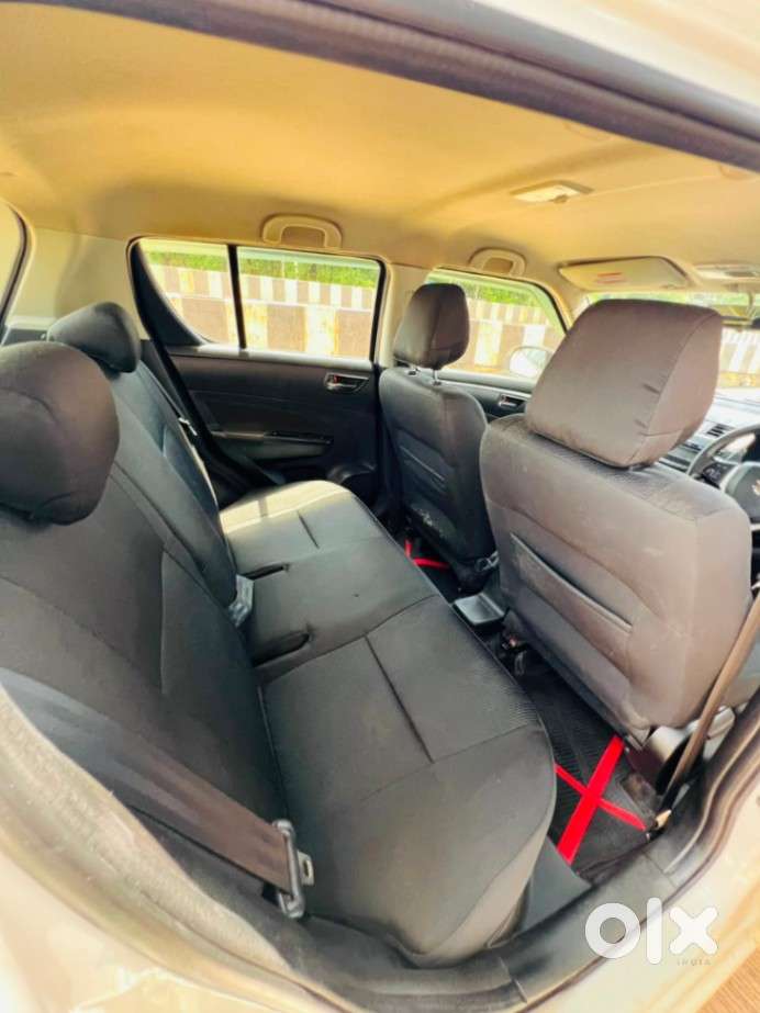 Maruti Suzuki Swift 1.2 Zxi Abs, 2016, Petrol