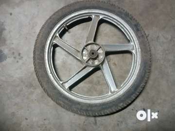 Splendor alloy wheel discount olx