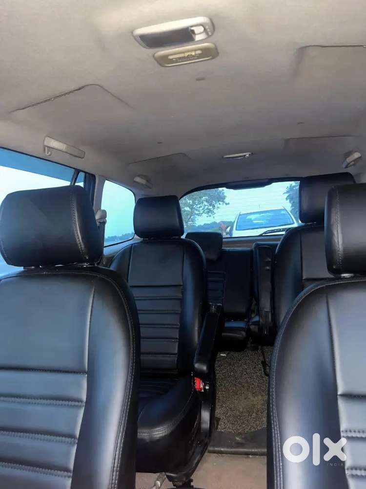 Toyota Innova 2.5 V 2015