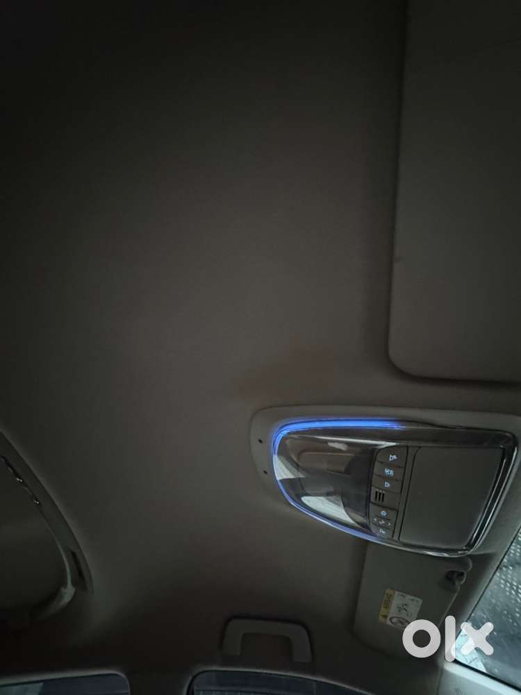 Innova Crysta Automatic Edition Pristine Condition