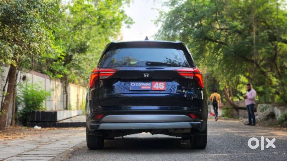 Mahindra Xuv700 2.0 Ax 5 Petrol At Str, 2022, Petrol