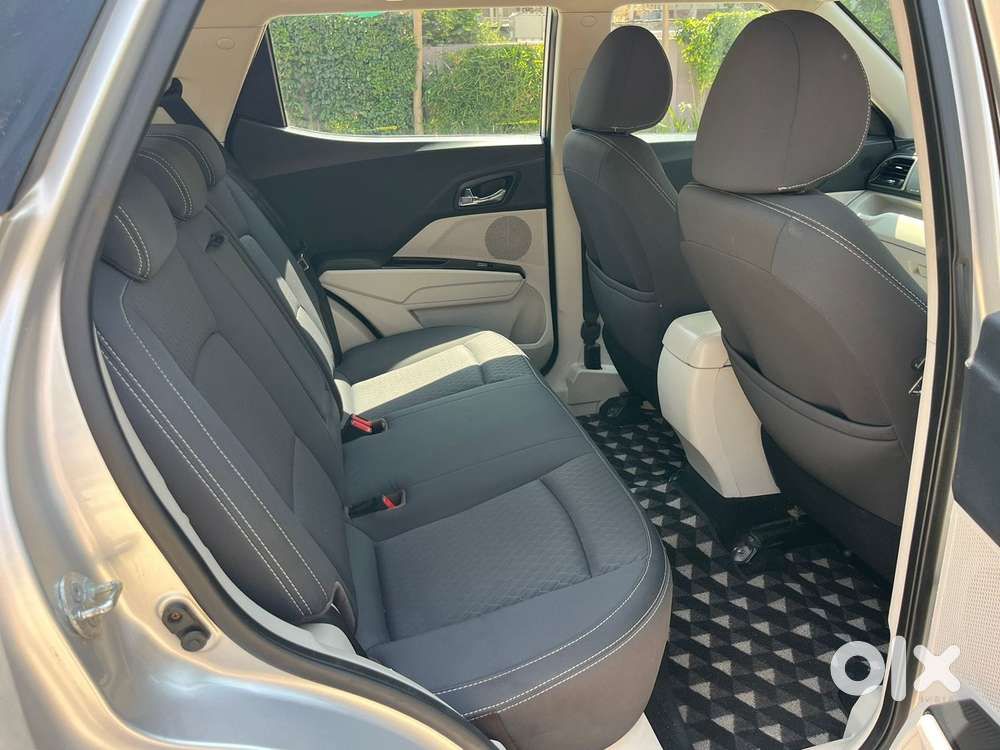 Mahindra Xuv300 W8 Option Diesel, 2021, Diesel