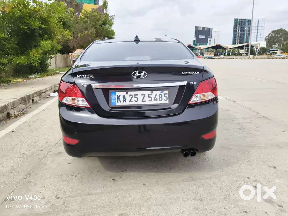 Hyundai Verna 1.6 Crdi Sx