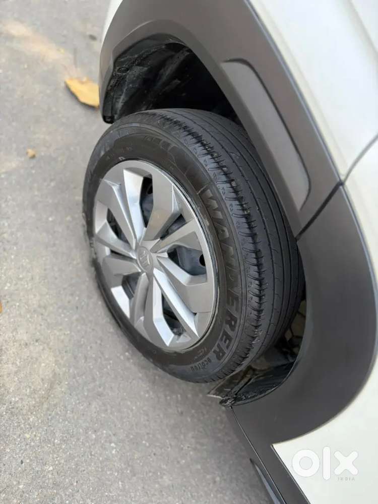 Maruti Suzuki Fronx Sigma 2025