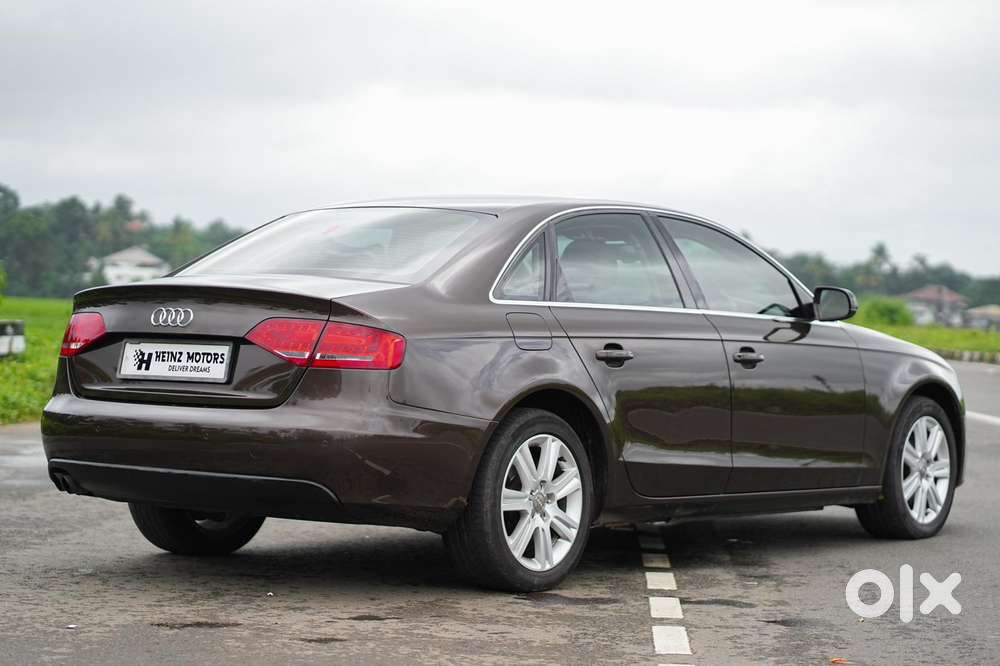 Audi A4 2.0 Tdi Premium With Sunroof, 2011, Diesel