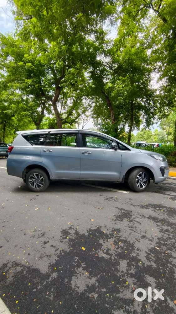Toyota Innova Crysta 2021 Gx + Diesel Automatic