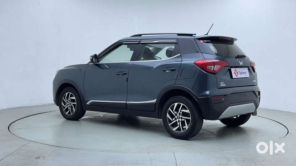 Mahindra Xuv300 W8 (o) 1.5 Diesel Amt, 2023, Diesel