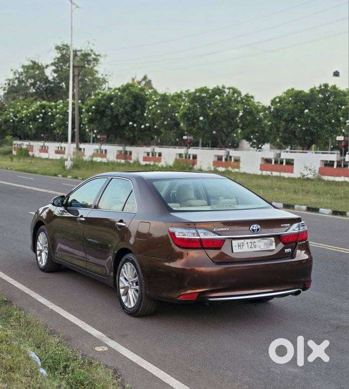 Toyota Camry Hybrid 2.5, 2015, Petrol