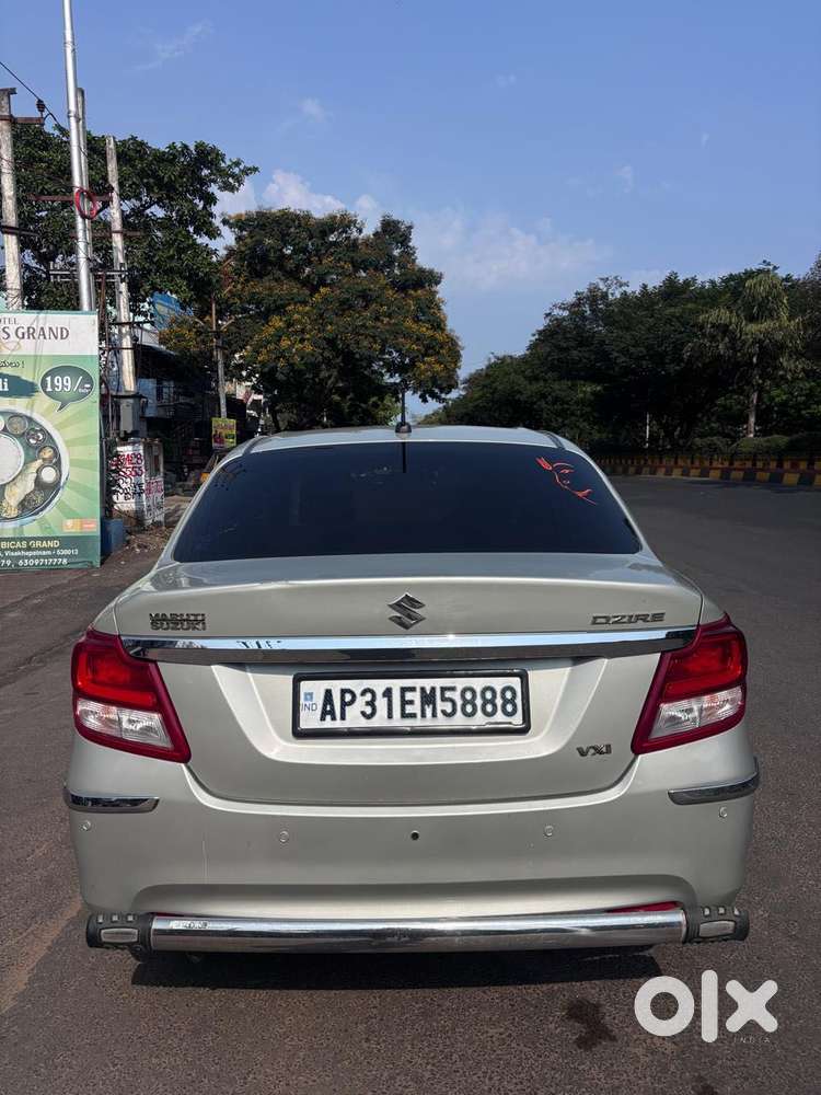Maruti Suzuki Swift Dzire Vxi(o) Mt, 2018, Petrol
