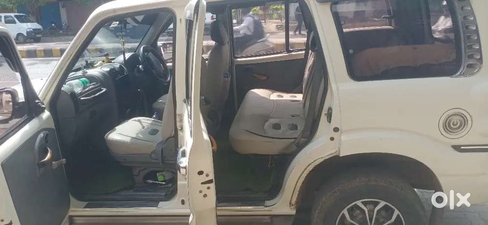 Mahindra Scorpio Classic 2012