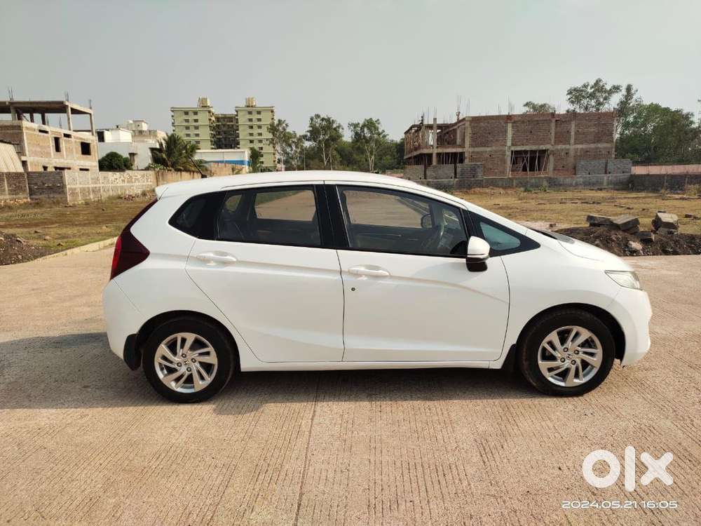 Honda Jazz V Automatic, 2016, Petrol