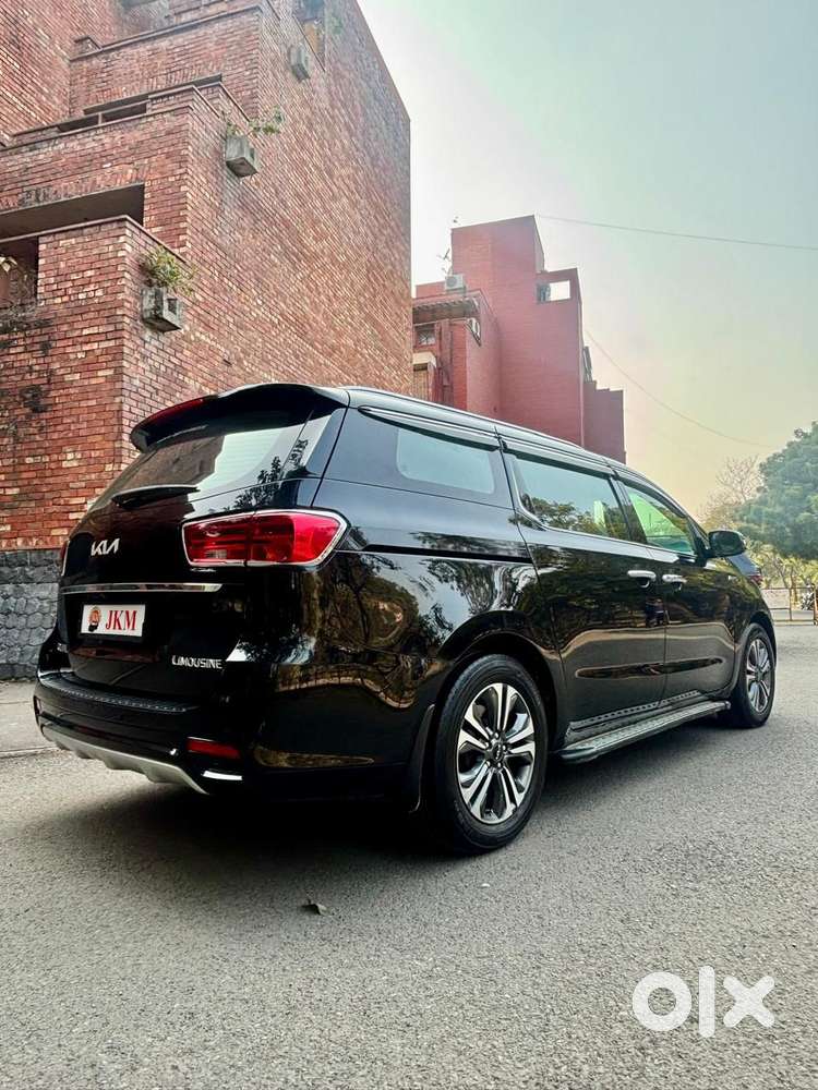 Kia Carnival Limousine, 2023, Diesel