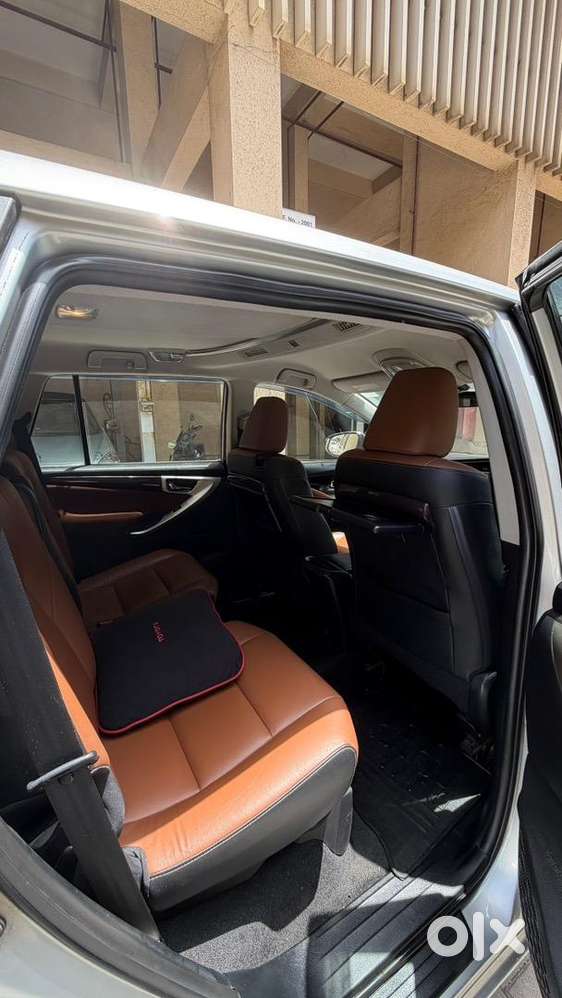 Toyota Innova Crysta 2.8 Z 1st Owner Diesel Good Condition