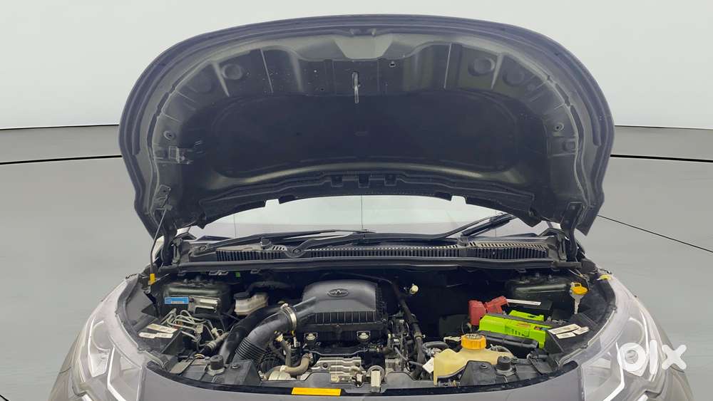 Tata Nexon 1.2 Revotron Xza Plus, 2022, Petrol