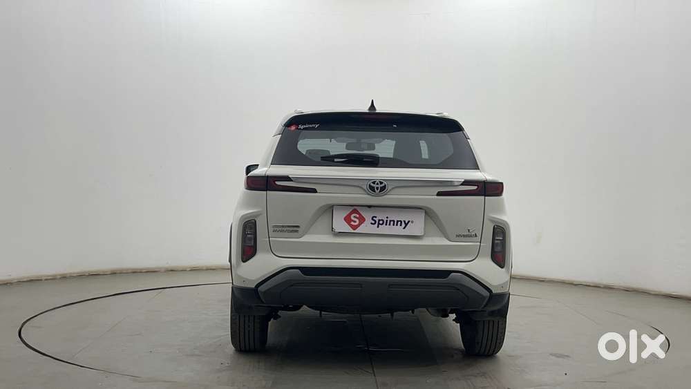 Toyota Urban Cruiser Hyryder V Hybrid Aero Edition, 2023