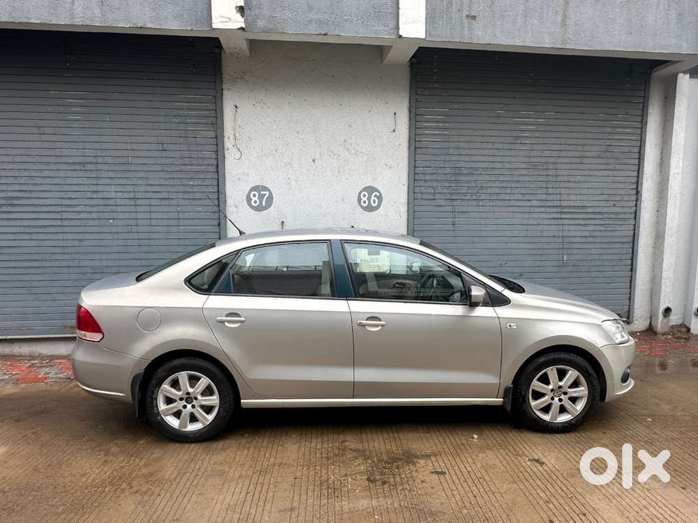 Volkswagen Vento Petrol 2011