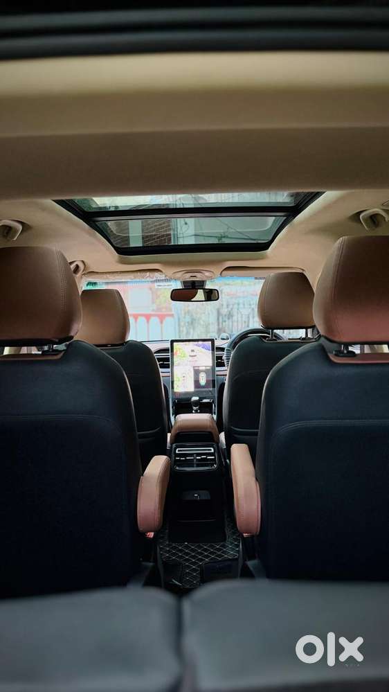 Mg Hector Plus Sharp Pro Blackstorm 2.0 Turbo Diesel 7 Str, 2023, Di..