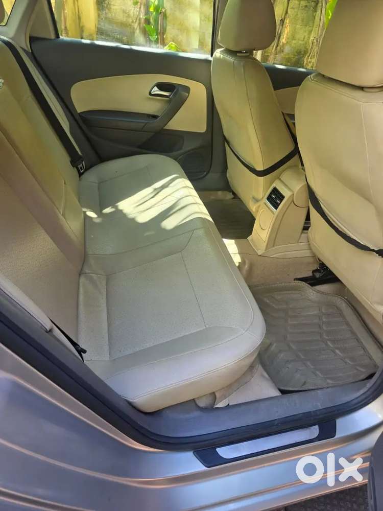 Volkswagen Vento Highline 2013