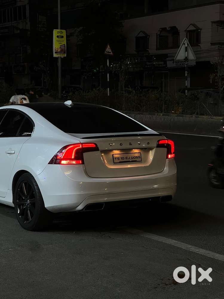 Excellent & Super Powerful Volvo S60 Diesel Car 2016 Registered