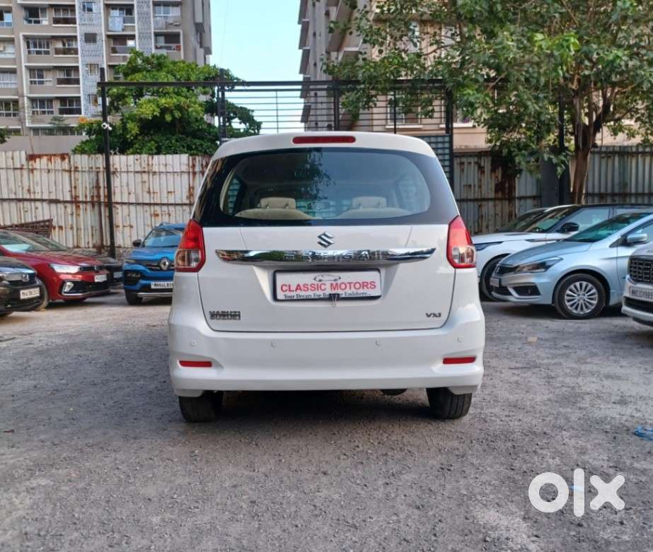 Maruti Suzuki Ertiga Vxi At Petrol, 2018, Petrol