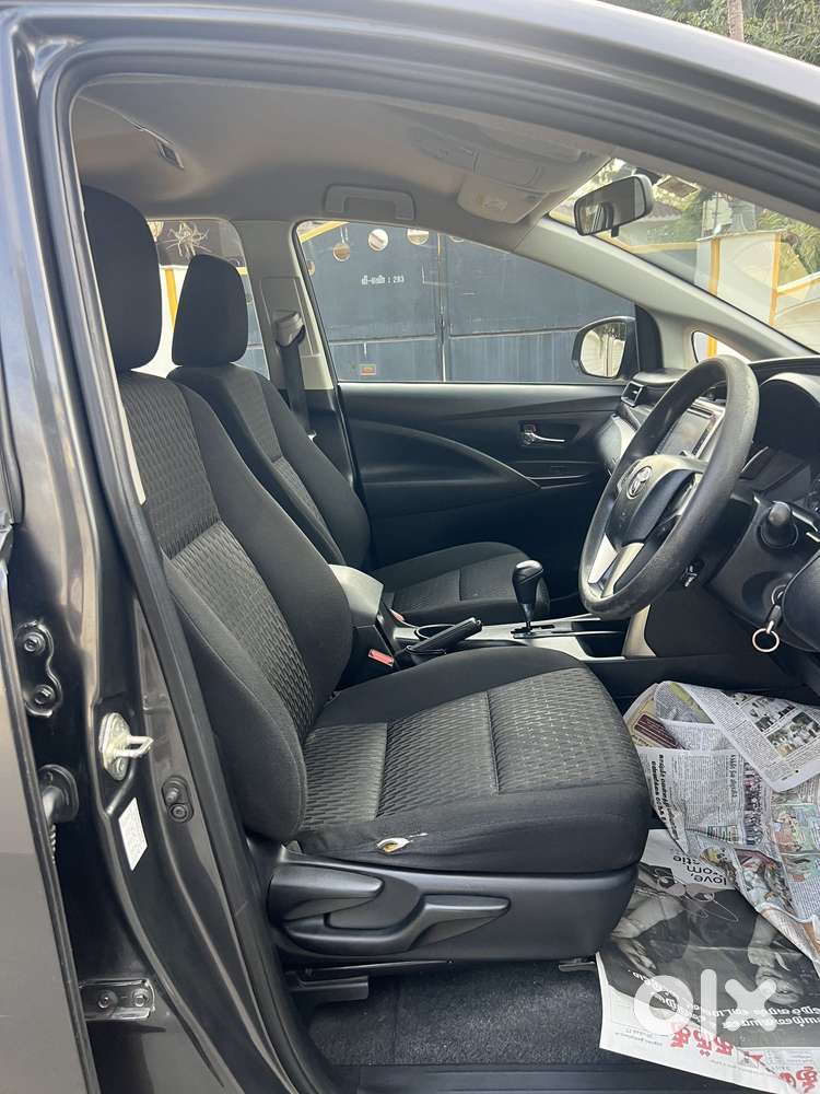 Toyota Innova Crysta 2.8 Gx At 8 Seater, 2018, Diesel