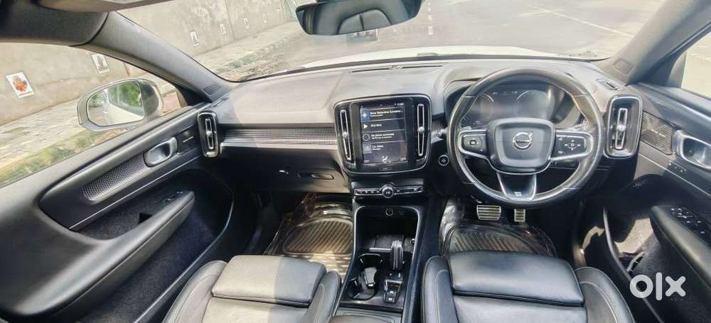 Volvo Xc40 D4 Momentum, 2021, Petrol