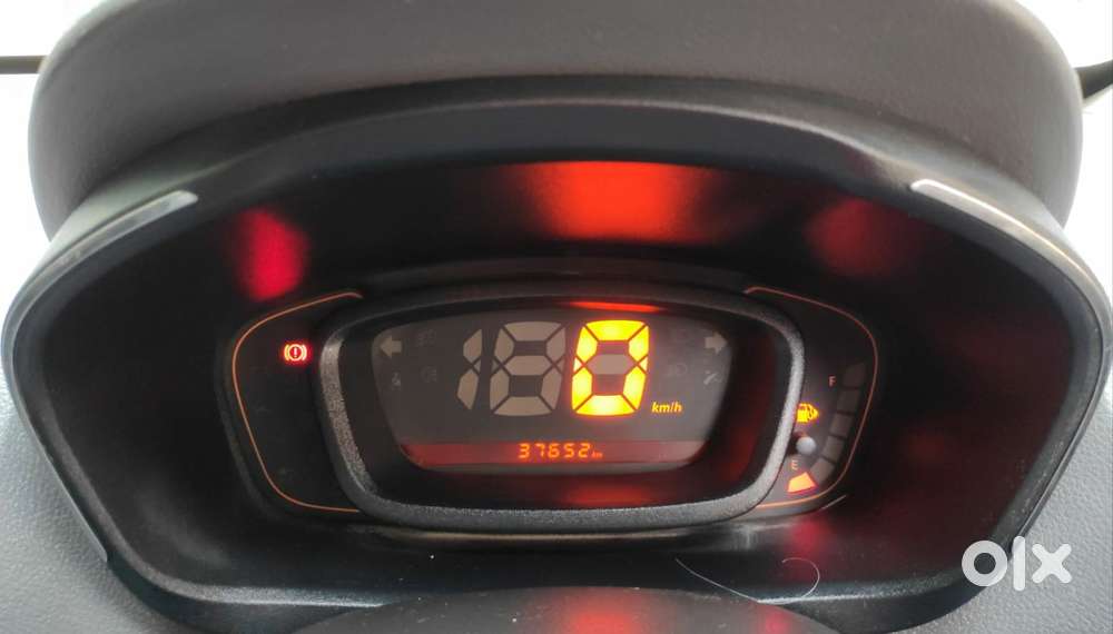 Renault Kwid 1.0 Rxt Easy-r, 2017, Petrol