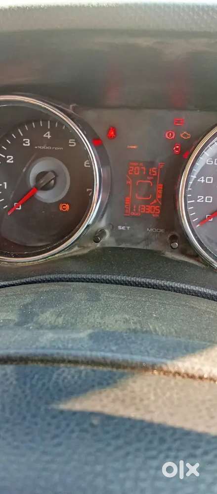 Mahindra Tuv 300 2016 Diesel Well Maintained