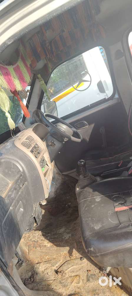 2015 Maruti Eeco Lpg 7-seater Car