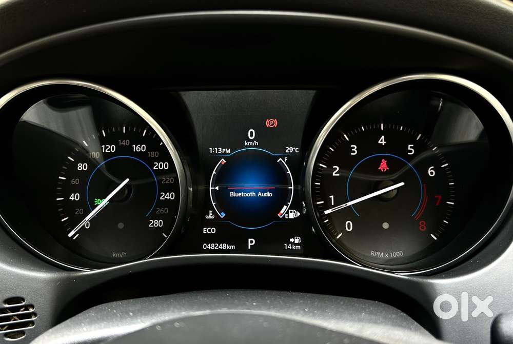 Jaguar Xe Portfolio, 2017, Petrol