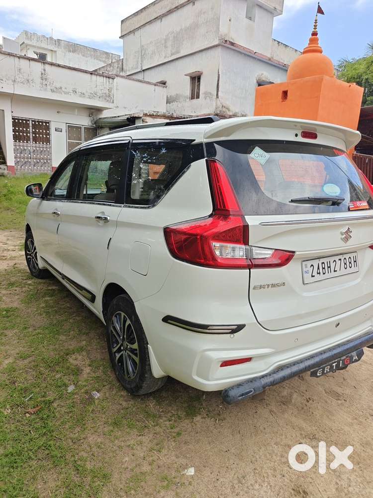 Maruti Suzuki Ertiga Zxi Cng 2024