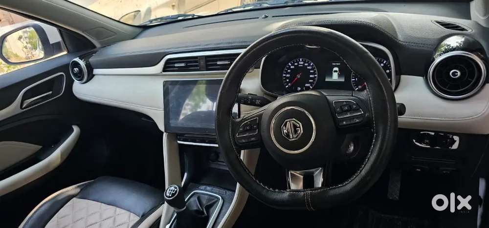 Mg Astor Zs Style Petrol 2023