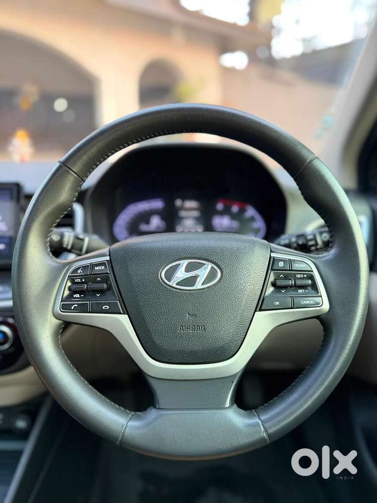 Hyundai Verna 1.5 Sx Diesel At, 2022, Diesel