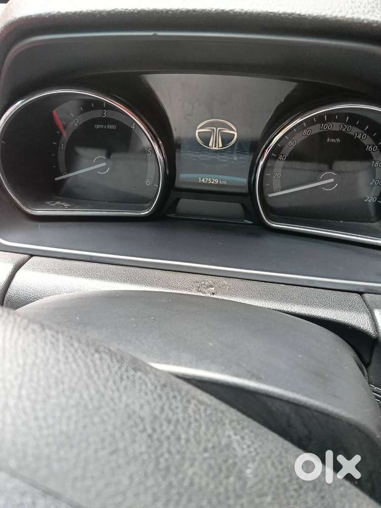 Hexa Diesel Automatic