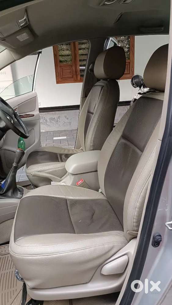 Toyota Innova 2013 Diesel Well Maintained