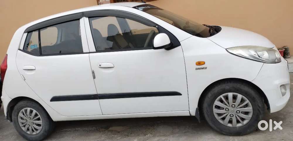 Hyundai I10 Sportz Petrol Manual 2016